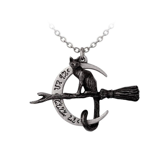 Regina Covenorum Pendant